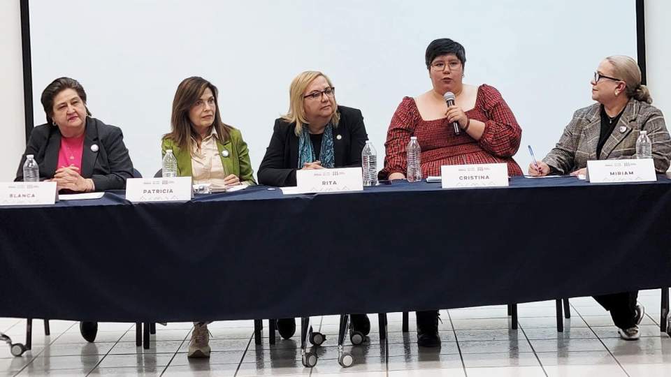 Participa Conalep en el conversatorio “Nosotras Somos”.